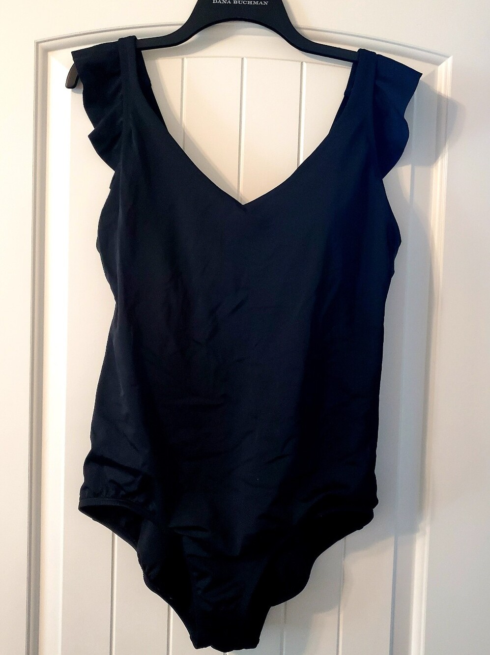 Women's Black Ruffle Strap One Pice Swimsuit